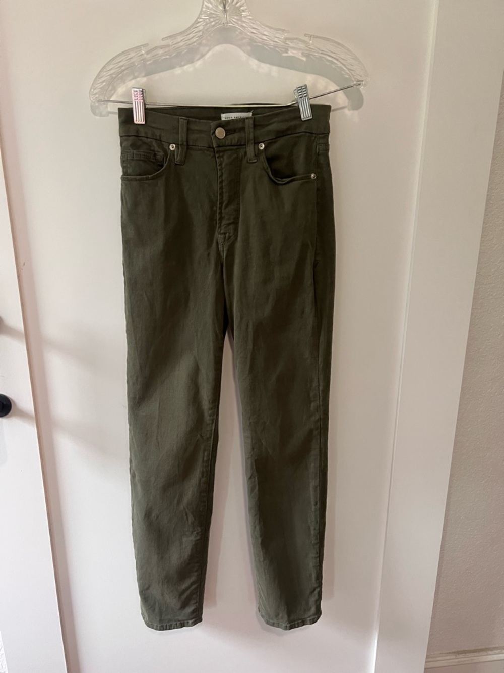 Good American high-rise straight-leg, skinny fit - Picture 3 of 8
